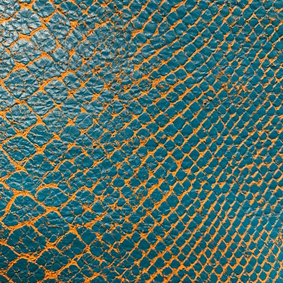 Leibeskind Berlin Leather Charm Clutch - Picture 2 of 4